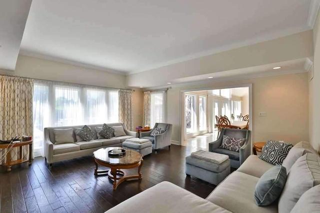 2190 Portway Ave, House detached with 4 bedrooms, 5 bathrooms and 6 parking in Mississauga ON | Image 3