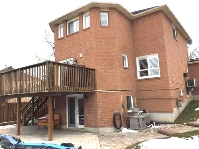 8 Top St, House detached with 4 bedrooms, 4 bathrooms and 3 parking in Ajax ON | Image 2