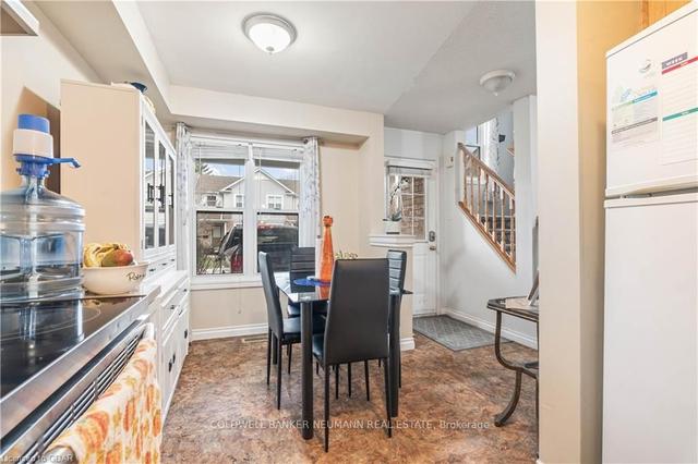 17 - 240 London Rd W, Townhouse with 3 bedrooms, 2 bathrooms and 1 parking in Guelph ON | Image 17