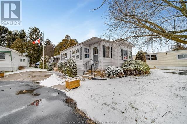 22220 Charing Cross Road, House detached with 2 bedrooms, 1 bathrooms and null parking in Chatham Kent ON | Image 25