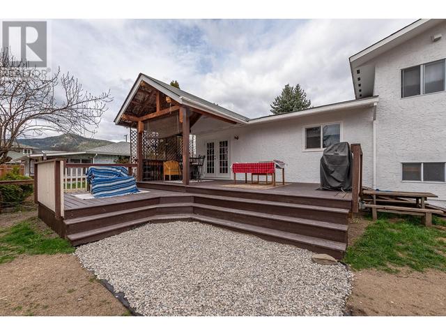 3565 Dunkley Drive, House detached with 3 bedrooms, 2 bathrooms and 4 parking in Armstrong BC | Image 2