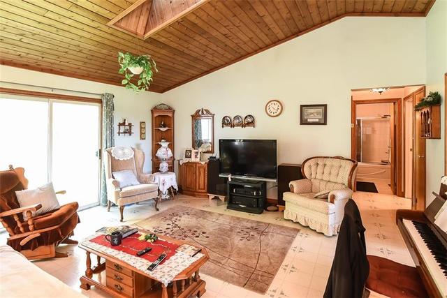849 1st Conc Road S, House detached with 3 bedrooms, 1 bathrooms and 10 parking in Haldimand County ON | Image 22