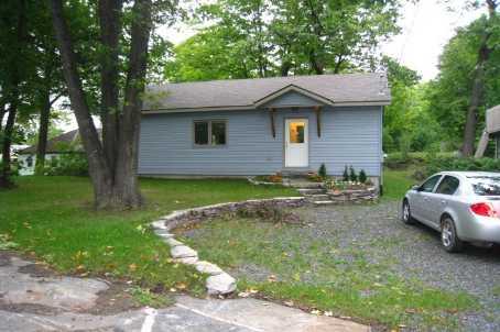 17 Adelaide St, House detached with 2 bedrooms, 2 bathrooms and 3 parking in Parry Sound ON | Image 9