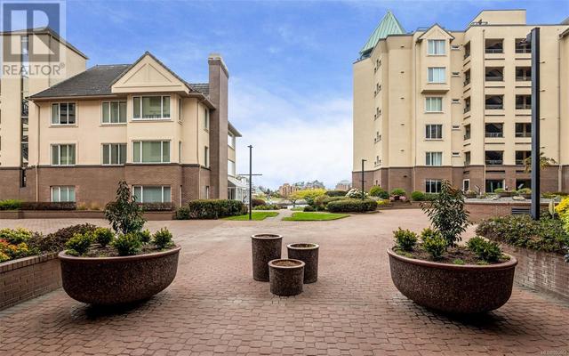617 - 50 Songhees Rd, Condo with 2 bedrooms, 2 bathrooms and 1 parking in Victoria BC | Image 31