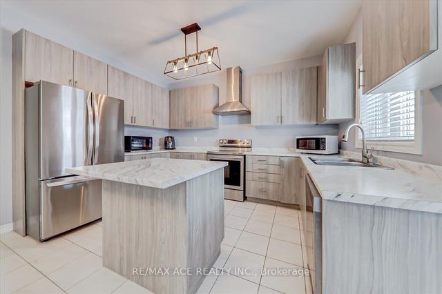 1223 Plato Dr, House detached with 4 bedrooms, 3 bathrooms and 4 parking in Fort Erie ON | Image 3
