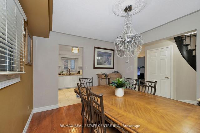 23 Kirk Dr, House detached with 5 bedrooms, 5 bathrooms and 7 parking in Brampton ON | Image 8