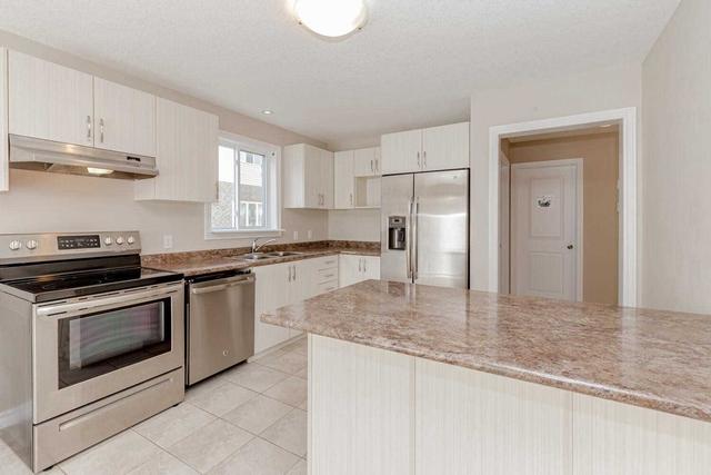2537 Asima Dr, House detached with 3 bedrooms, 3 bathrooms and 4 parking in London ON | Image 2