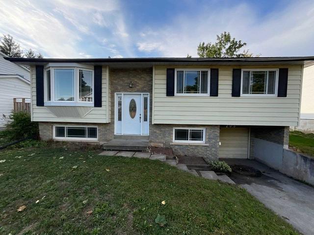293 Mcdonald Blvd, House detached with 3 bedrooms, 2 bathrooms and 4 parking in Halton Hills ON | Card Image