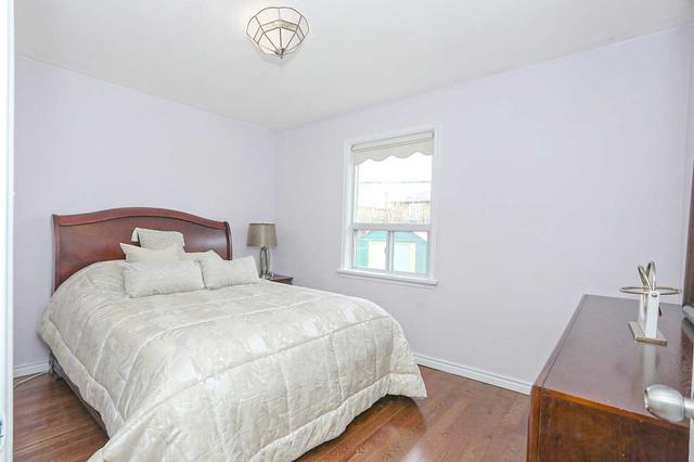 73 Nelson St, House detached with 3 bedrooms, 3 bathrooms and 3 parking in Toronto ON | Image 15