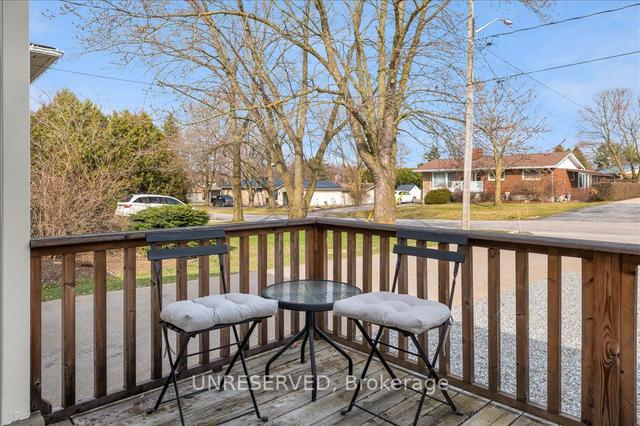 4 Parkdale Cres, House detached with 3 bedrooms, 2 bathrooms and 6 parking in Pelham ON | Image 24