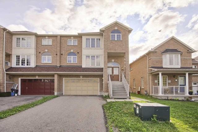 161 Dean Burton Lane, House semidetached with 4 bedrooms, 3 bathrooms and 3 parking in Newmarket ON | Image 1