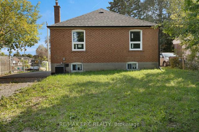 184 Phyllis Ave, House detached with 3 bedrooms, 3 bathrooms and 5 parking in Toronto ON | Image 20