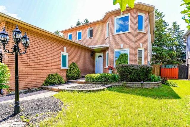 1073 Beaver Valley Cres, House detached with 4 bedrooms, 4 bathrooms and 4 parking in Oshawa ON | Image 17