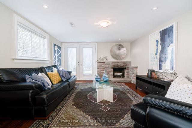 31 Woodthrush Crt, House detached with 4 bedrooms, 4 bathrooms and 6 parking in Toronto ON | Image 21