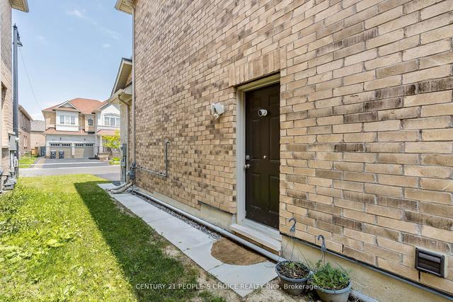 14 Watfive St, House detached with 5 bedrooms, 6 bathrooms and 6 parking in Brampton ON | Image 35