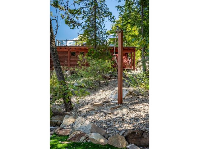 285 Kootenay Lake Road, House detached with 3 bedrooms, 4 bathrooms and 2 parking in Central Kootenay E BC | Image 90