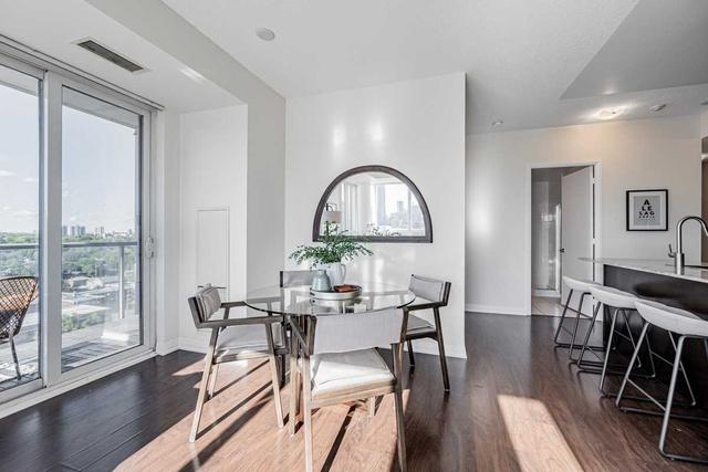 1501 - 25 Cole St, Condo with 2 bedrooms, 2 bathrooms and 1 parking in Toronto ON | Image 2