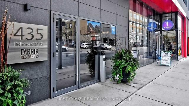 305 - 435 Richmond St W, Condo with 2 bedrooms, 2 bathrooms and 0 parking in Toronto ON | Image 4