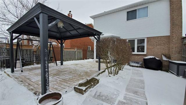 2 Verona Cres, House detached with 3 bedrooms, 3 bathrooms and 6 parking in Georgina ON | Image 24
