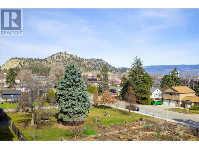 408 - 1895 Ambrosi Road, Condo with 2 bedrooms, 2 bathrooms and 1 parking in Kelowna BC | Image 4