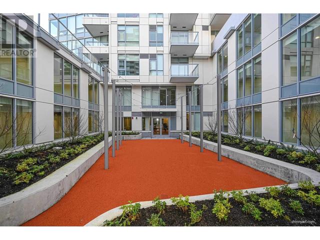 1702 - 618 Carnarvon Street, Condo with 2 bedrooms, 1 bathrooms and 1 parking in New Westminster BC | Image 20