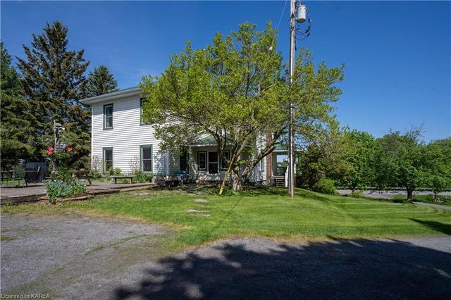 1404 South Shore Road, House detached with 5 bedrooms, 2 bathrooms and 12 parking in Greater Napanee ON | Image 30