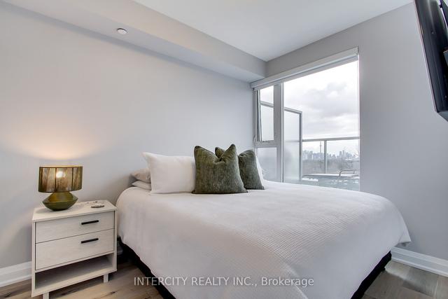 710 - 835 St. Clair Ave W, Condo with 2 bedrooms, 2 bathrooms and 1 parking in Toronto ON | Image 9
