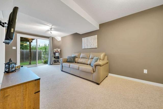 13 - 31 Schroder Cres, Townhouse with 3 bedrooms, 3 bathrooms and 2 parking in Guelph ON | Image 27