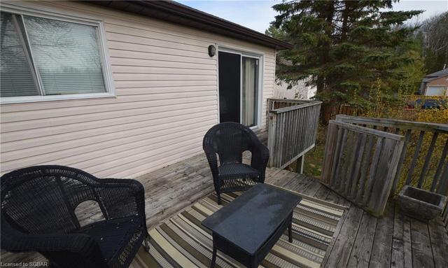 39 Leo Boulevard, House detached with 4 bedrooms, 2 bathrooms and 5 parking in Wasaga Beach ON | Image 37