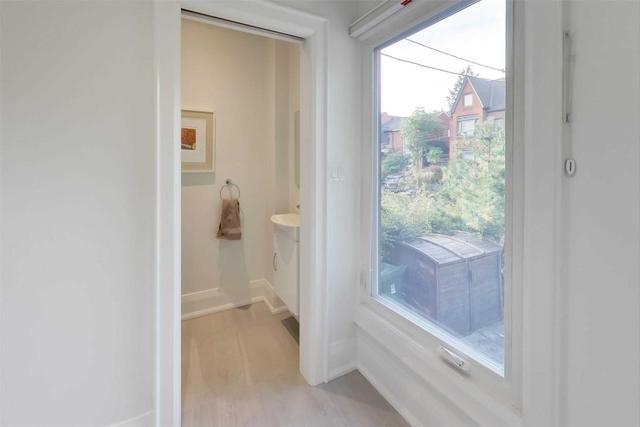 17a Alcina Ave, House semidetached with 3 bedrooms, 4 bathrooms and 2 parking in Toronto ON | Image 23