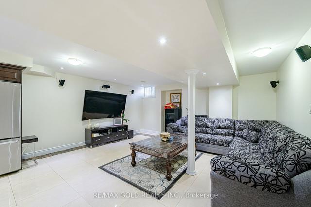 15 Idaho Rd, House detached with 5 bedrooms, 5 bathrooms and 6 parking in Brampton ON | Image 22