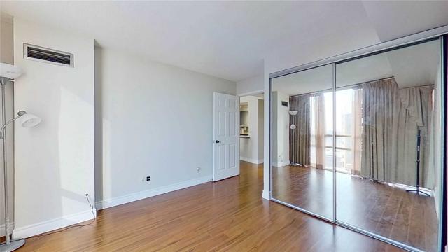 802 - 50 Eglinton Ave W, Condo with 1 bedrooms, 1 bathrooms and 1 parking in Mississauga ON | Image 20