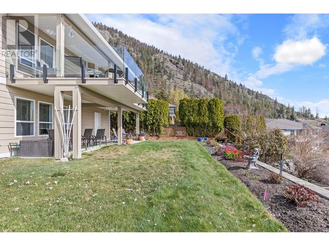 2264 Shannon Hills Drive, House detached with 3 bedrooms, 3 bathrooms and 4 parking in West Kelowna BC | Image 35