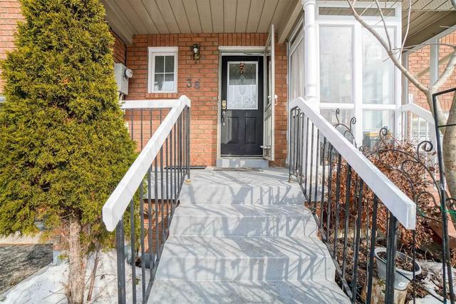 38 Lax Ave, House attached with 3 bedrooms, 3 bathrooms and 3 parking in Ajax ON | Image 12