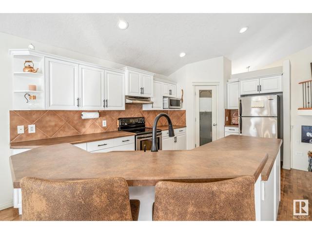 54 Deer Park Cr, House detached with 4 bedrooms, 3 bathrooms and 4 parking in Spruce Grove AB | Image 9