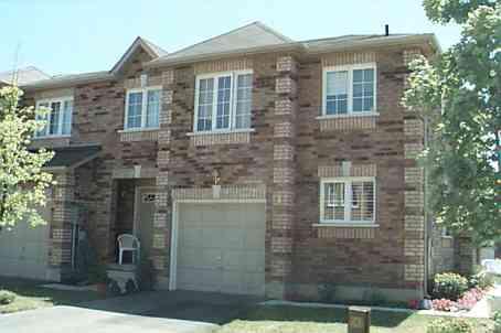 2 - 100 Brickyard Way, Townhouse with 3 bedrooms, 3 bathrooms and null parking in Brampton ON | Image 1