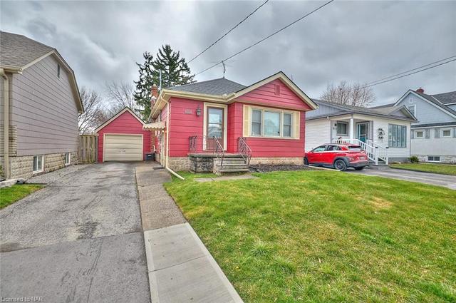 6002 Prospect Street, House detached with 3 bedrooms, 1 bathrooms and 3 parking in Niagara Falls ON | Image 1