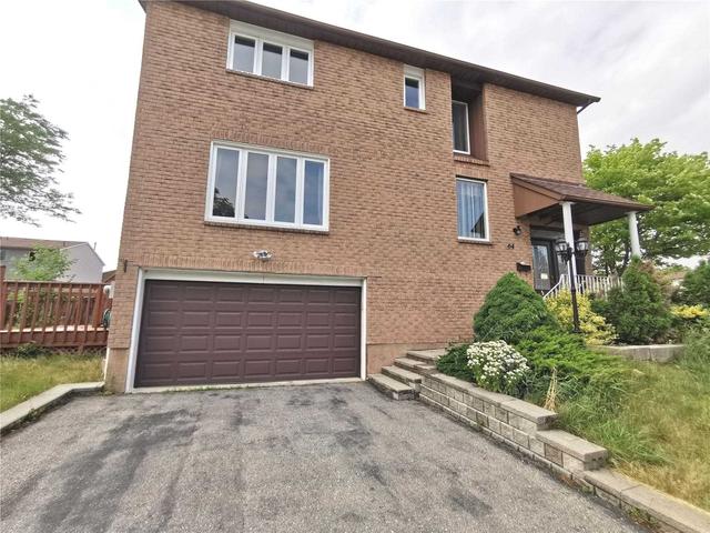 64 Tambrook Dr, House detached with 3 bedrooms, 3 bathrooms and 4 parking in Toronto ON | Image 1