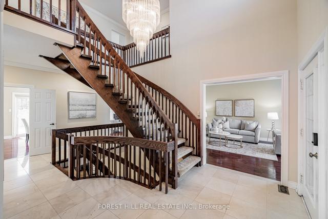 31 Garnier Crt, House detached with 4 bedrooms, 4 bathrooms and 4 parking in Toronto ON | Image 12