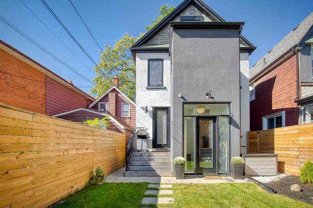697 Crawford St, House detached with 5 bedrooms, 5 bathrooms and 2 parking in Toronto ON | Image 27