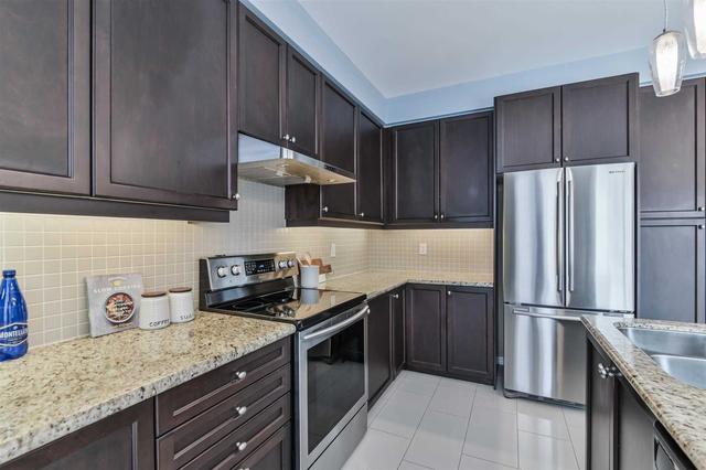 126 Allison Ann Way, House detached with 4 bedrooms, 5 bathrooms and 6 parking in Vaughan ON | Image 6