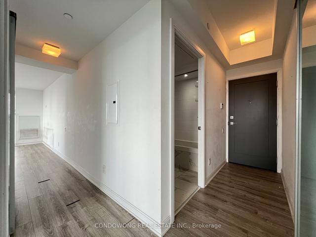 4006 - 42 Charles St E, Condo with 2 bedrooms, 1 bathrooms and 1 parking in Toronto ON | Image 16