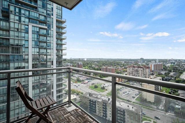 2611 - 3525 Kariya Dr, Condo with 2 bedrooms, 1 bathrooms and 1 parking in Mississauga ON | Image 5