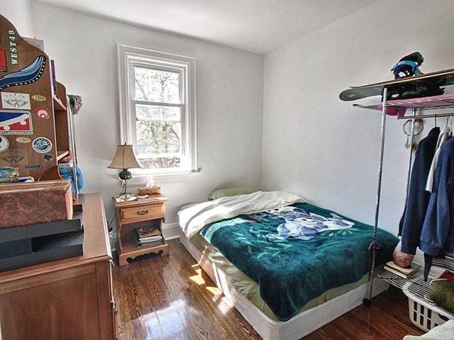 62 Snider Ave, House detached with 2 bedrooms, 2 bathrooms and 3 parking in Toronto ON | Image 2