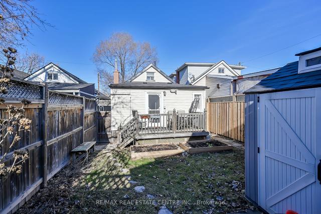 64 Argyle Ave, House detached with 3 bedrooms, 1 bathrooms and 2 parking in Hamilton ON | Image 27