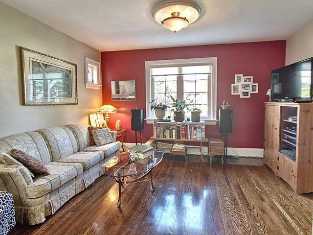 62 Snider Ave, House detached with 2 bedrooms, 2 bathrooms and 3 parking in Toronto ON | Image 11