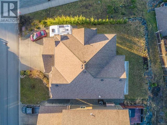 696 Pacific Heights Lane, House detached with 5 bedrooms, 3 bathrooms and 4 parking in Campbell River BC | Image 31