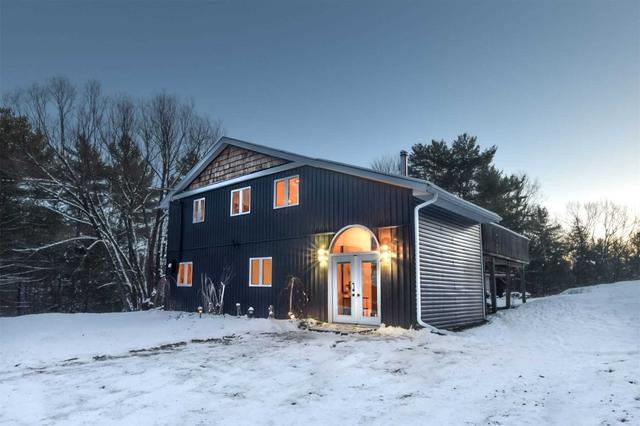 1298 Reay Rd E, House detached with 3 bedrooms, 1 bathrooms and 12 parking in Gravenhurst ON | Image 1