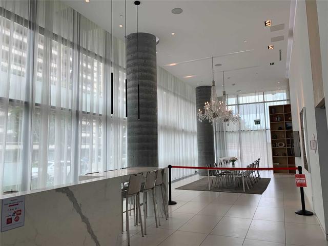 1912 - 185 Roehampton Ave, Condo with 1 bedrooms, 1 bathrooms and 0 parking in Toronto ON | Image 24