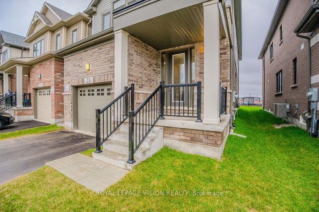 23 Crossmore Cres, House detached with 4 bedrooms, 3 bathrooms and 2 parking in Cambridge ON | Image 37